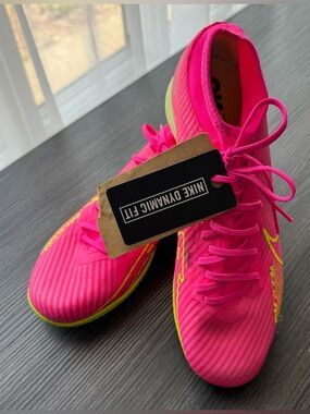 Nike Zoom Mercurial Superfly 9 Academy Indoor Shoes Pink blast/Volt size 7,5
